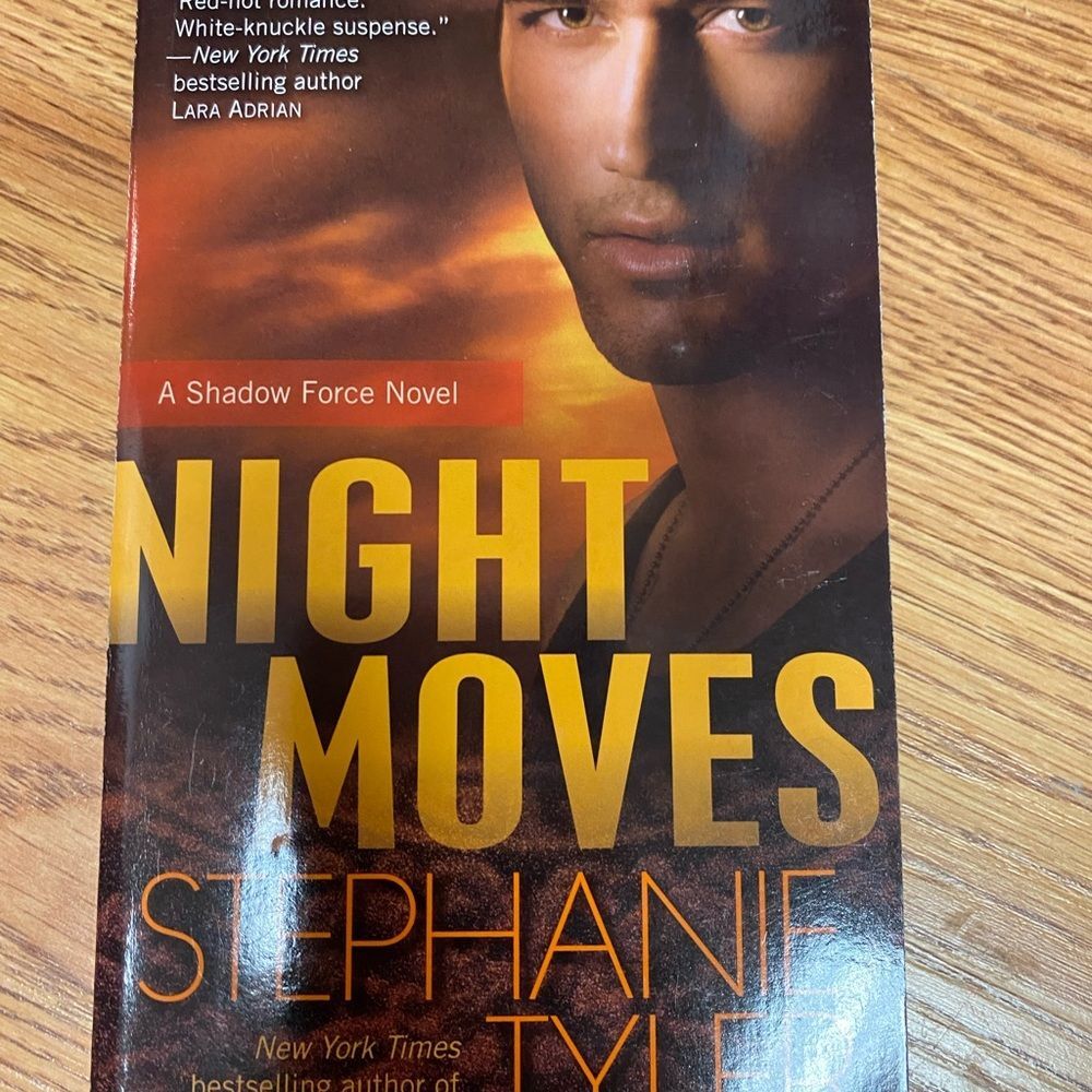 Night Moves by Stephanie Tyler Book